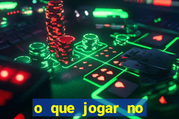 o que jogar no ralo do banheiro para desentupir