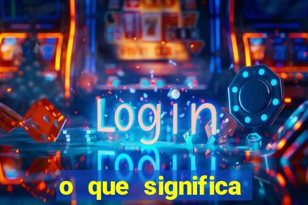 o que significa quando a luz acende sozinha